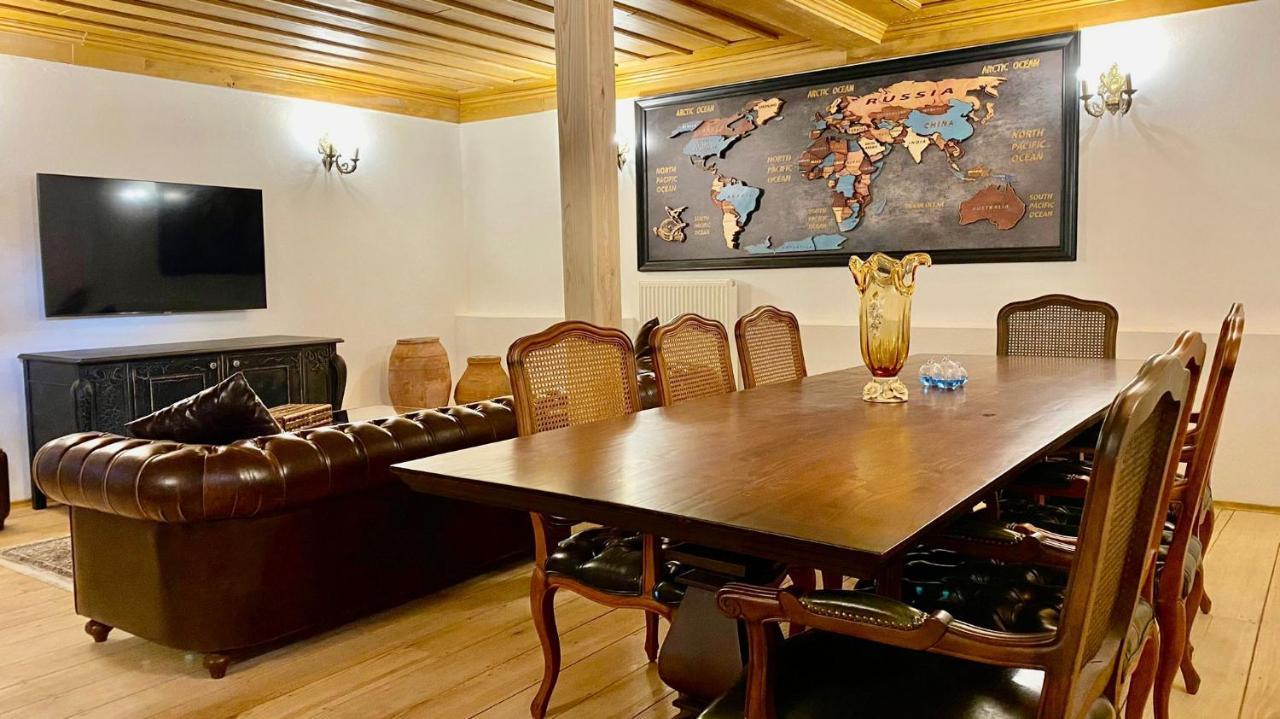 Quiet Abana Bed & Breakfast Bagian luar foto