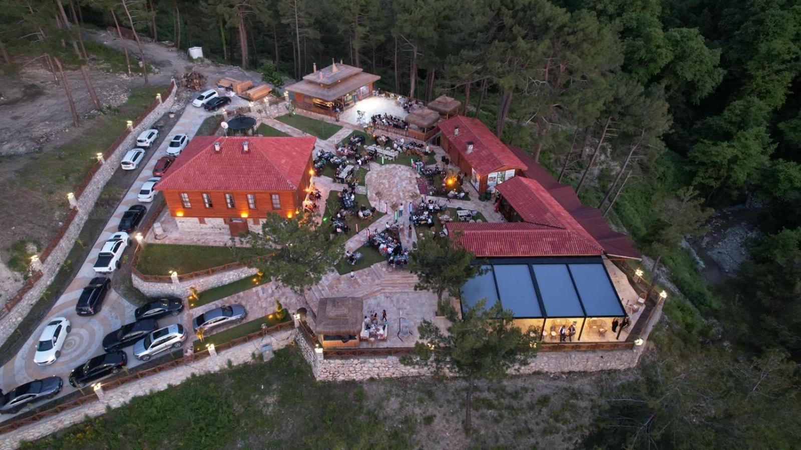 Quiet Abana Bed & Breakfast Bagian luar foto
