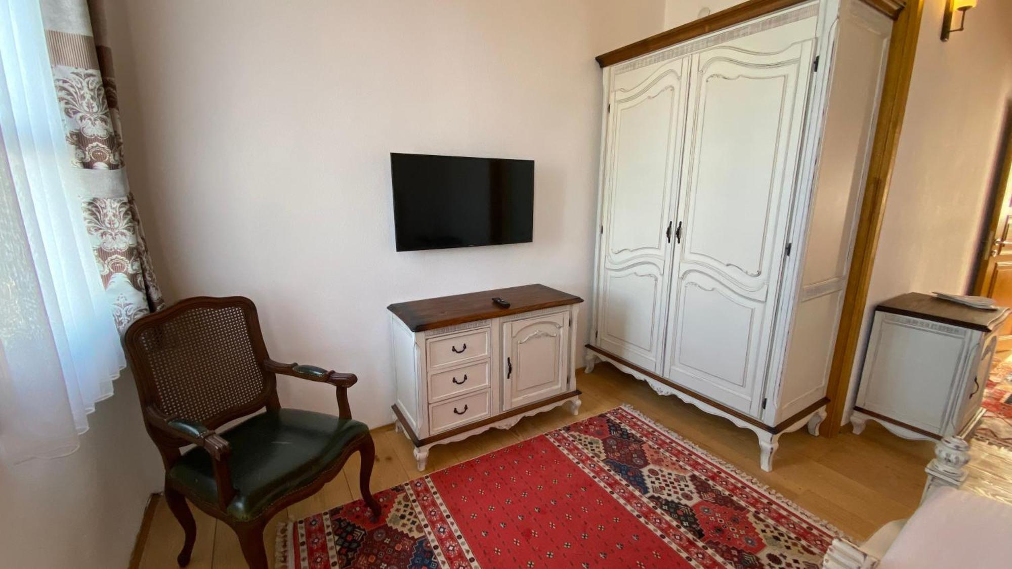Quiet Abana Bed & Breakfast Bagian luar foto